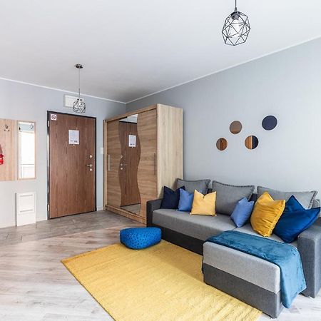 Superapart Stalowa 39 Modern Unit With Kitchen & Wifi Варшава Екстериор снимка