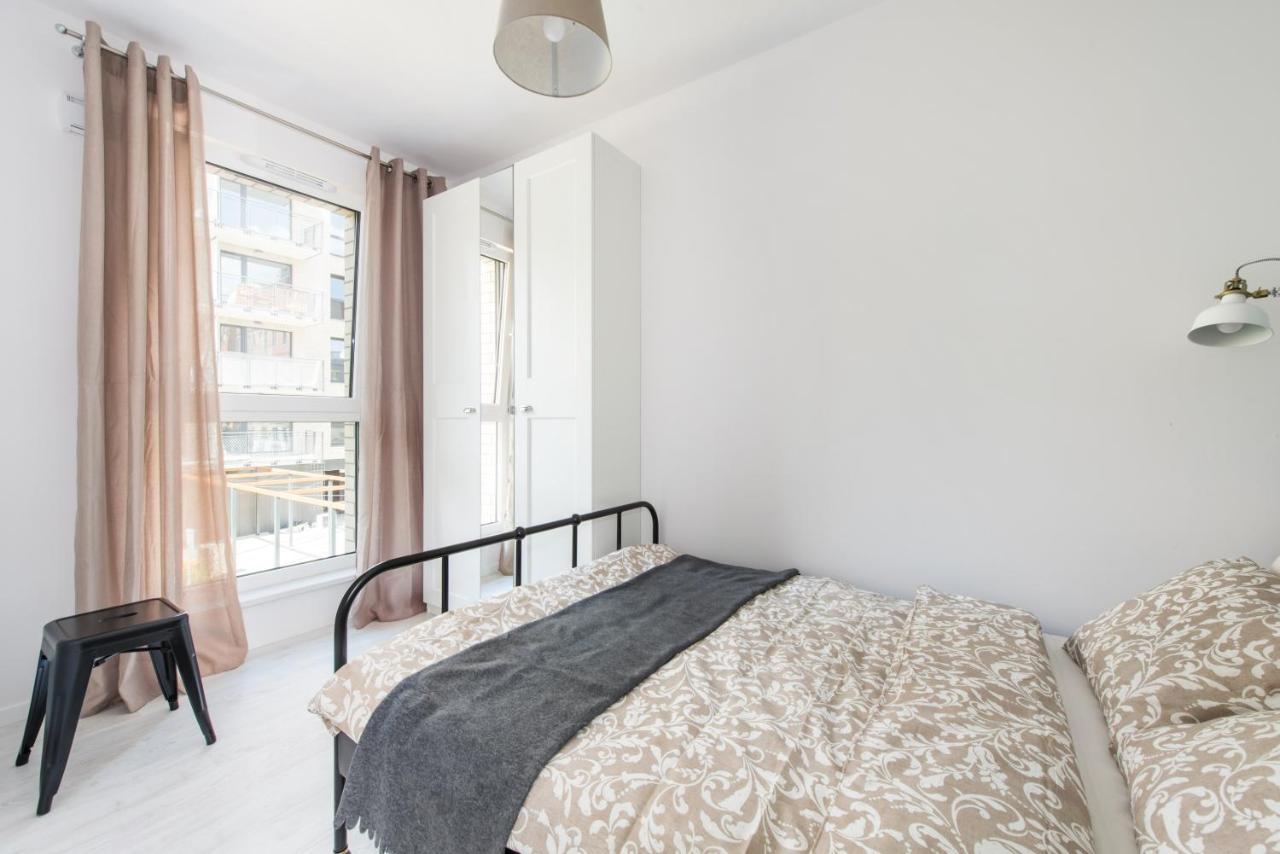 Superapart Stalowa 39 Modern Unit With Kitchen & Wifi Варшава Екстериор снимка